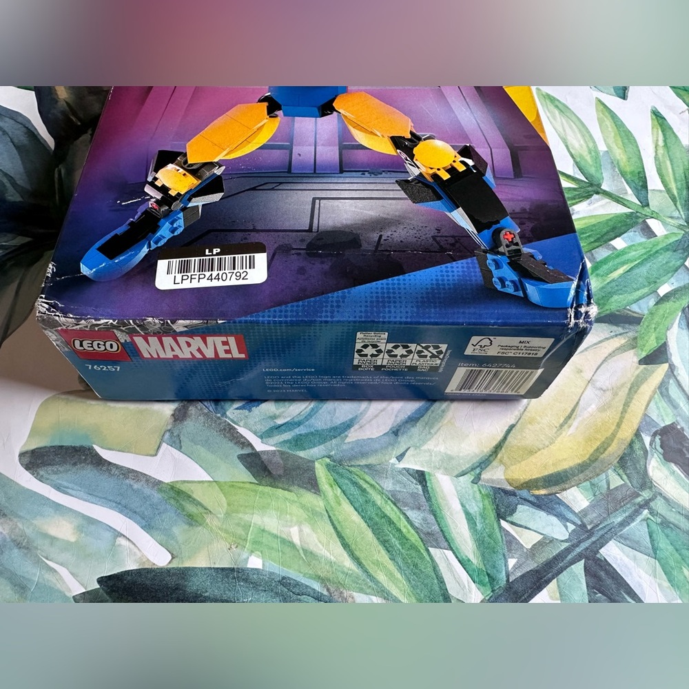 LEGO Marvel Wolverine Construction Figure Buildable Marvel Action Figure NWT - Picture 9 of 9